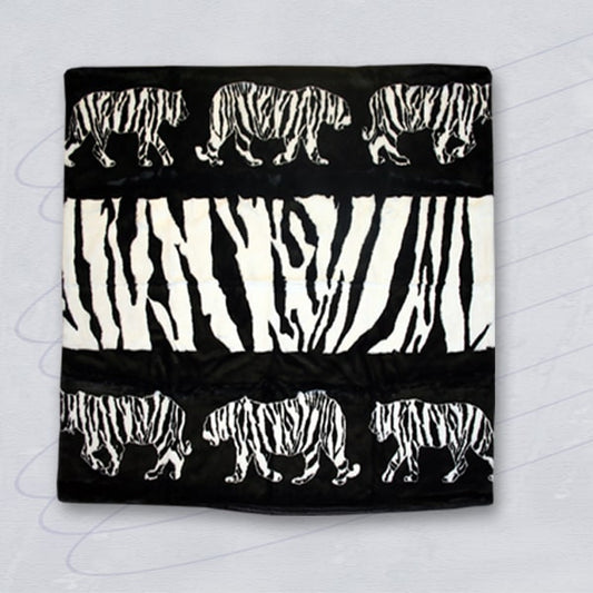 White/Black Tiger Fun fur Blankets